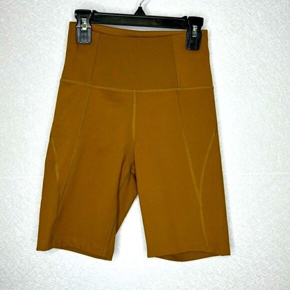 Girlfriend Collective High Waist Biker Shorts in Honey XS - Picture 2 of 5